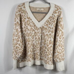 LOFT Womens V-Neck Sweater in Cream and Tan Animal Leopard Print.‎ Size XL
